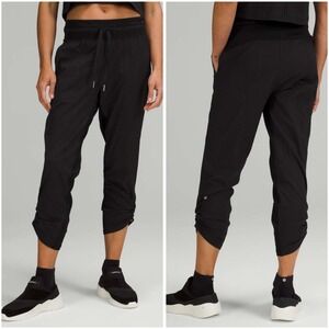 Lululemon Dance Studio Mid-Rise Crop 25" Women's 2 Black Cinchable Hem W6CDQS